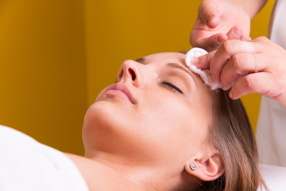 What Is a Chemical Peel Used for 637483904345139588